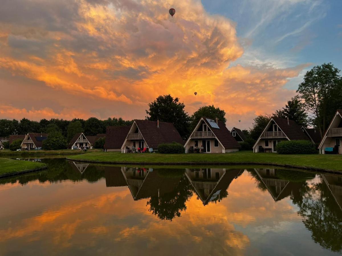 Vijverzicht 218 Met Whirlpool Gramsbergen Exterior foto